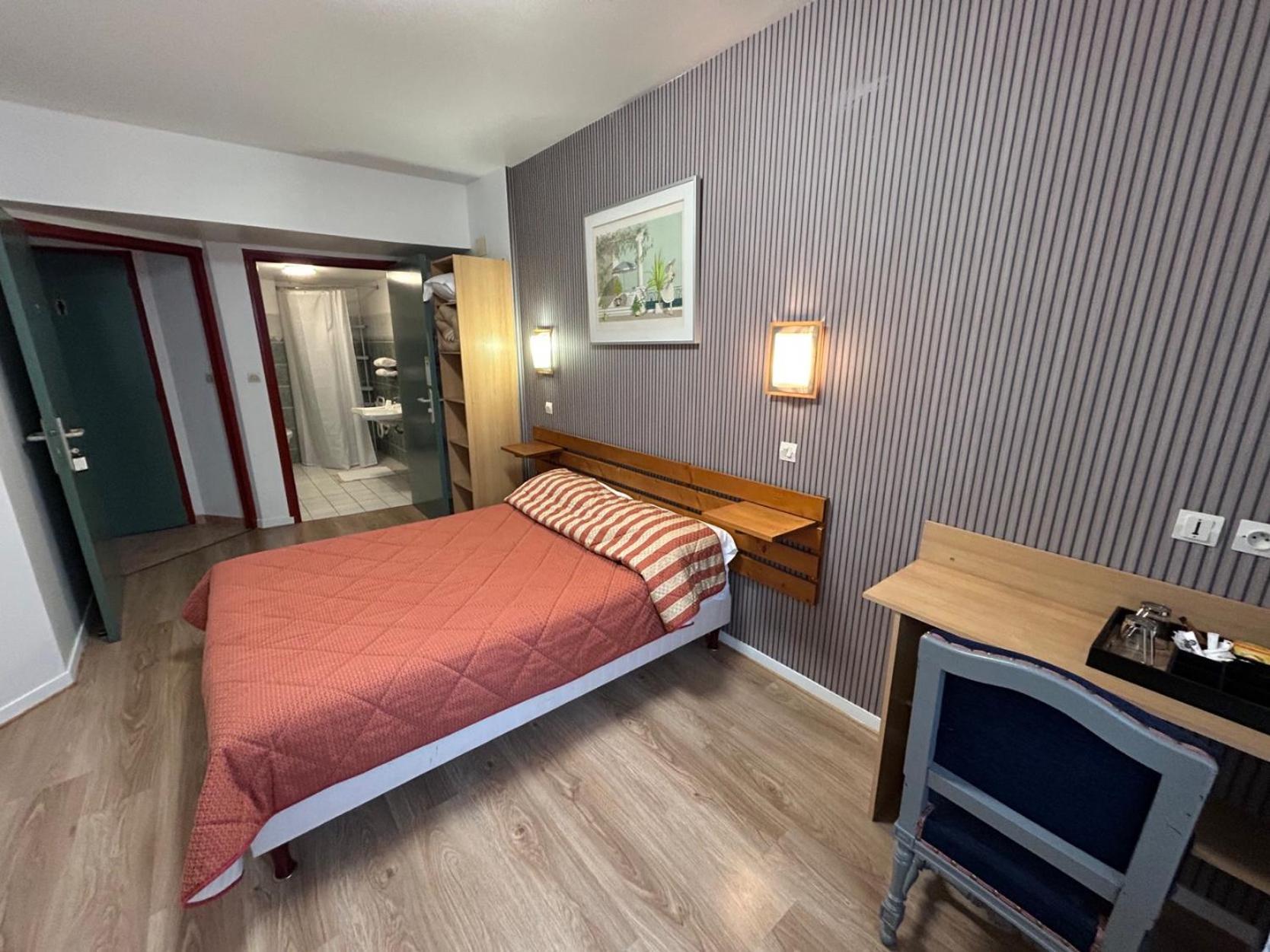 Chambres D'Hotes Du Colvert Forges-les-Eaux Εξωτερικό φωτογραφία