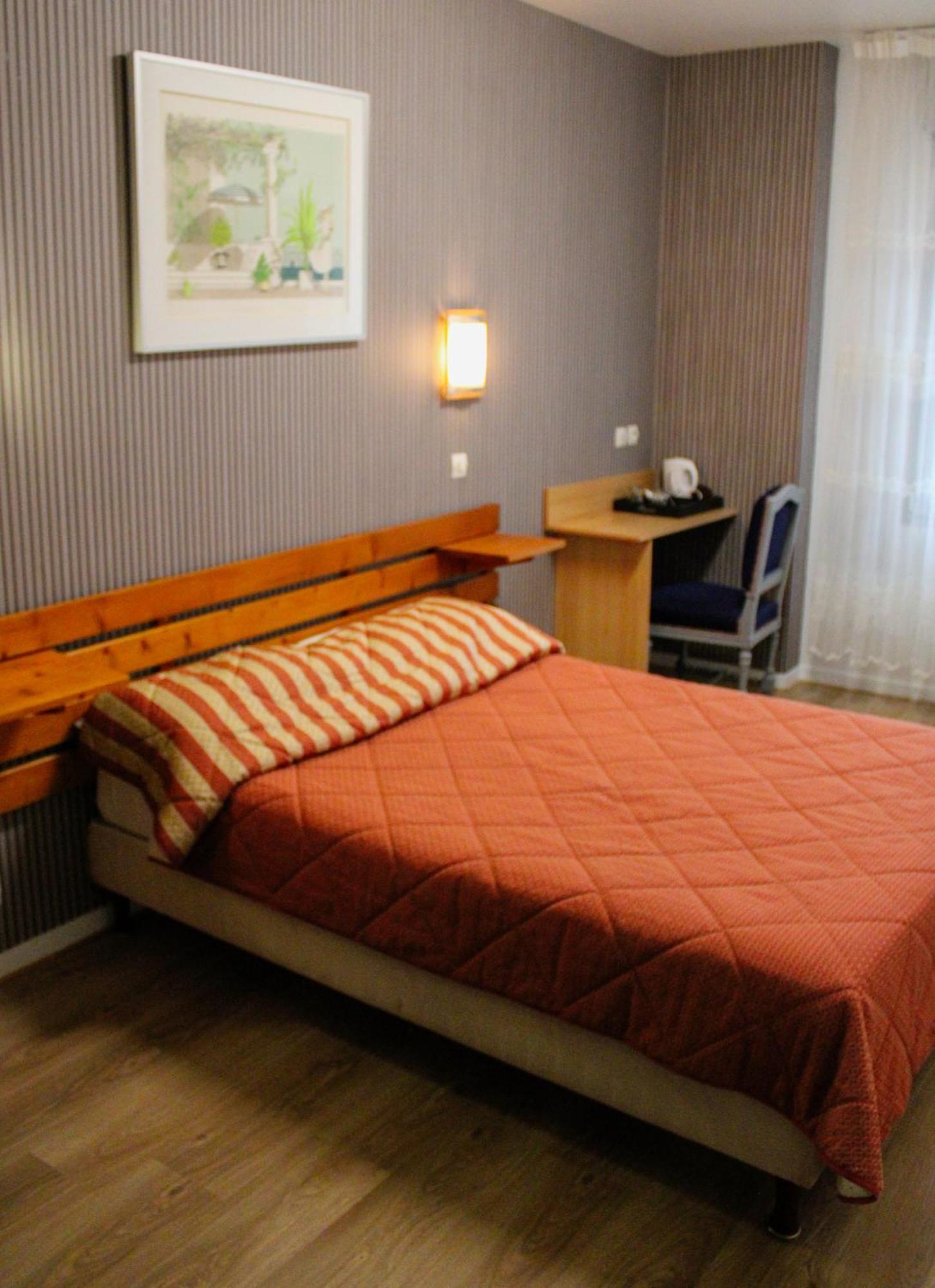 Chambres D'Hotes Du Colvert Forges-les-Eaux Εξωτερικό φωτογραφία