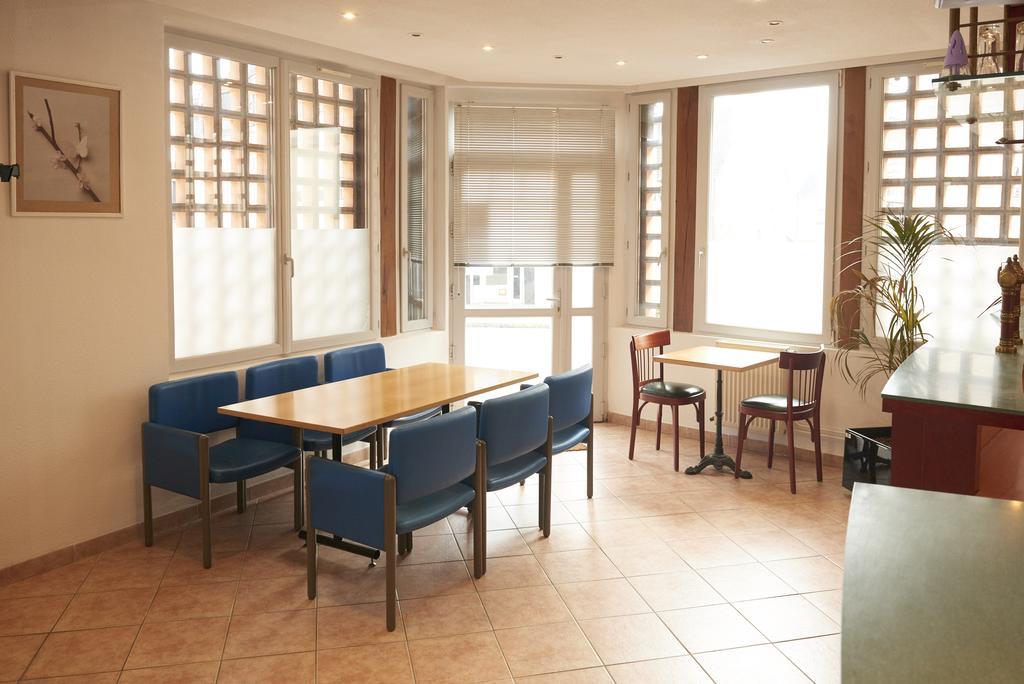 Chambres D'Hotes Du Colvert Forges-les-Eaux Εξωτερικό φωτογραφία